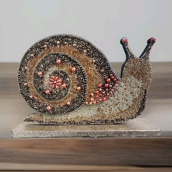 fly by night Other - New Fly By Night Beaded Snail Sculpture